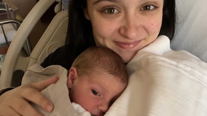 Yeni doğum yaptım ve çok korkuyorum. Nasıl iyi bir anne olabilirim?