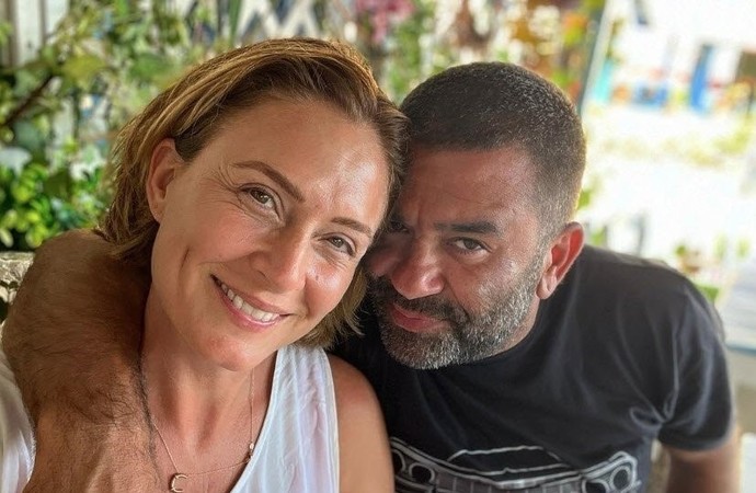 Ceyda Düvenci - Bülent Şakrak çifti de boşananlar kervanına katılıyor, parmakla gösterilen çiftin boşanmasına şaşırdınız mı?