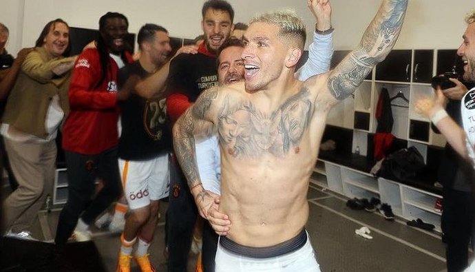 Galatasaray derbiden sonra görkemli bir kutlama yapmaya hazırlanıyor. Sen en son neyi kutladın?