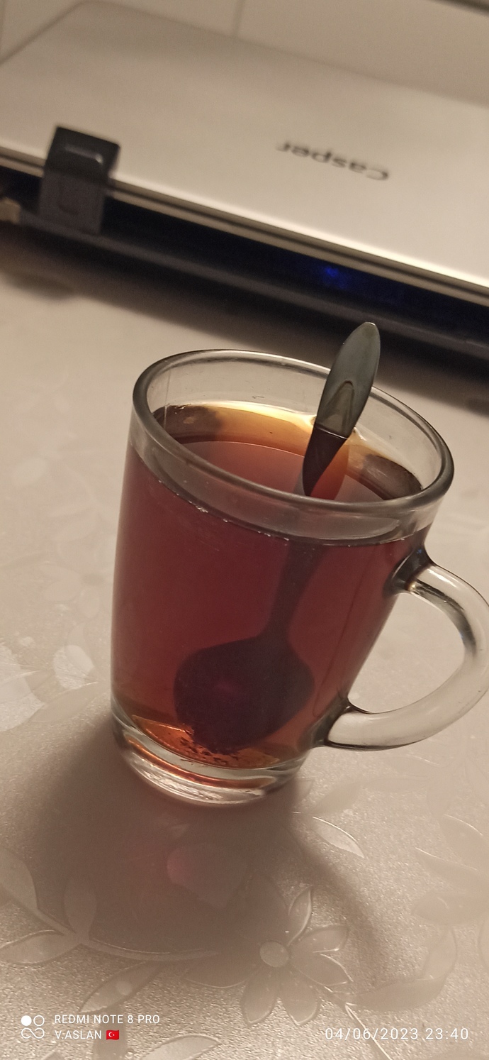 Bir oturuşta kaç bardak çay içebilirsiniz?