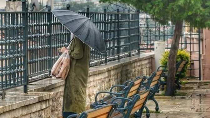 Siz hayatta olan her şeye üzülür müsünüz?