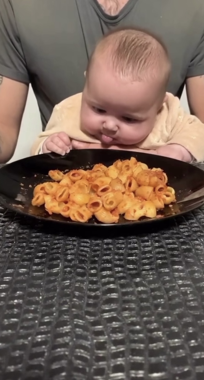 Akşam yemeğini saat kaçta yiyorsunuz🍽?