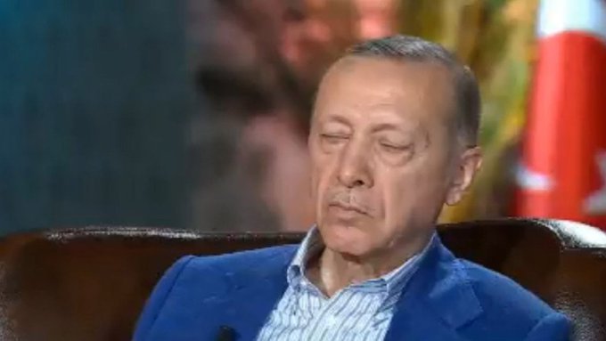 Yoksa bizi yine kendisi gibi uyutacakmı?