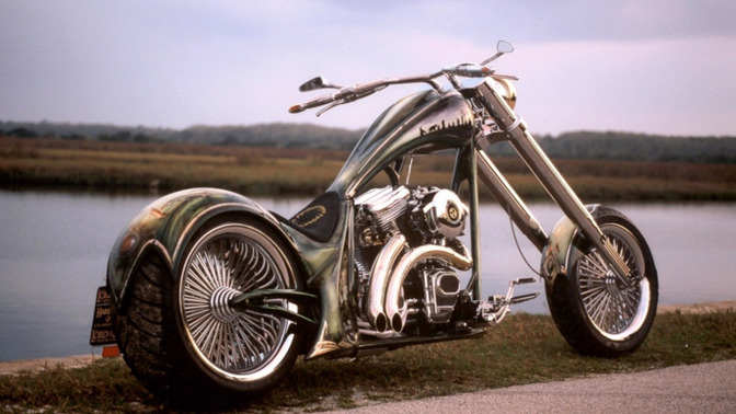 Sizce hangisi jip mi yoksa chopper mı?