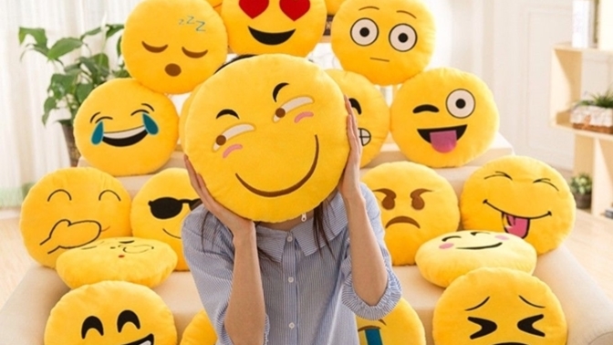 Sizin nefret ettiğiniz, irite olduğunuz emojiler neler?