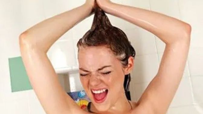 Bitkisel içerikli şampuanlardan hangisini kullandınız, hangisini tavsiye edersiniz?
