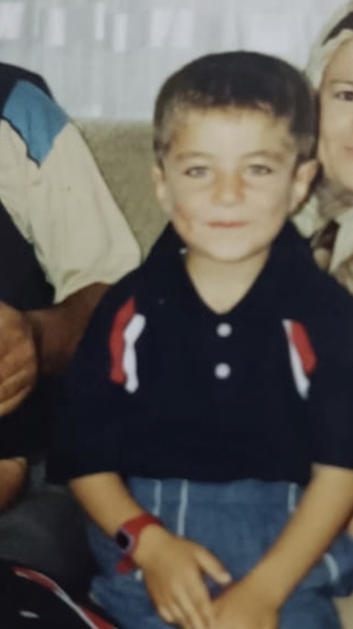 Küçüklük fotoğrafın var mı😄?