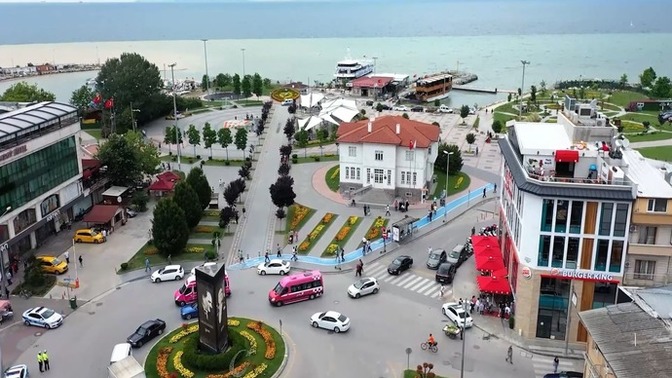 Mersin'de mi yaşarsınız yoksa Yalova'da mı?