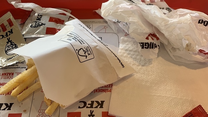 Benim gibi yemek yemeyi çok seven var mı? Patates kızartmasına bayılıyorum?