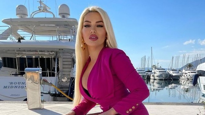 Uzun boylu kadınlar her ortamda dikkat çeker mi?
