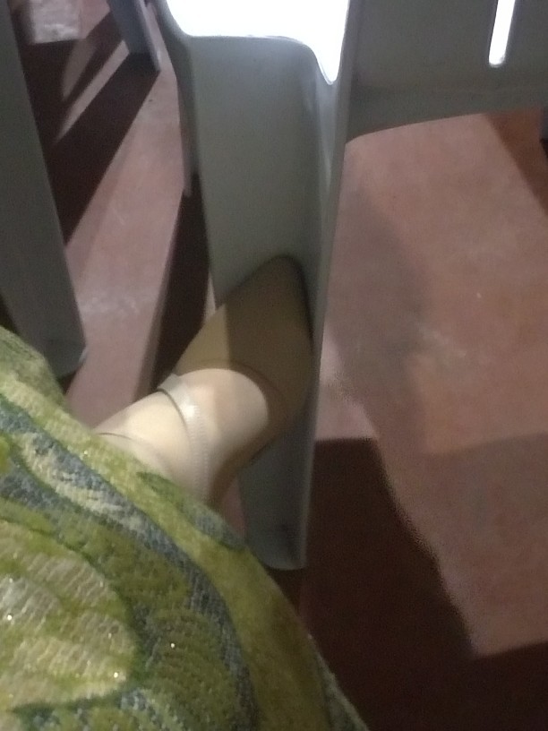 Bulunduğu ortama cuk diye oturan şeyler sizi de anlamsızca mutlu ediyor mu?