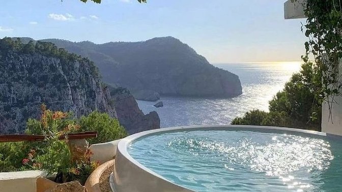 Tamda şu an hangi tatil ülkesinde uyanmak isterdin?