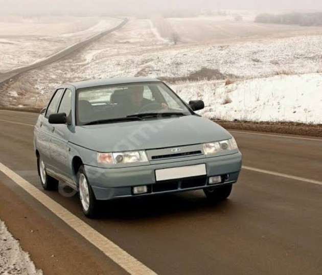 Renault 19 mu lada vega mı?