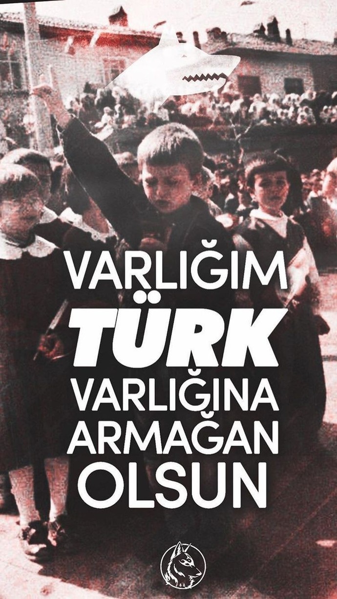 İdeolojiniz nedir 🤍?