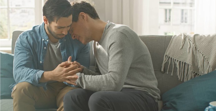 Gay dünyasında, neden uzun süreli aşk ilişkisi bulmak bu kadar zor?
