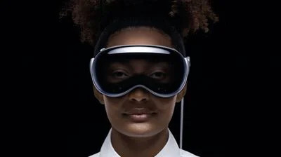 Karma gerçeklik gözlüğü Apple Vision Pro tanıtıldı, Amerikada 3.499 dolara satılacak. Türkiyede sizce kaç TL olur?