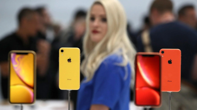 Apple Türkiye tüm ürünlerine zam yaptı, en pahalı iPhone 70 bin TL’ye yaklaştı! Alabilecek durumunuz var mı?
