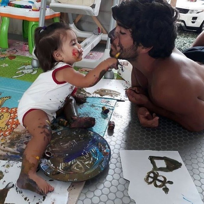 Çocuğuyla ilgilenmeyen baba hayırsız mıdır?