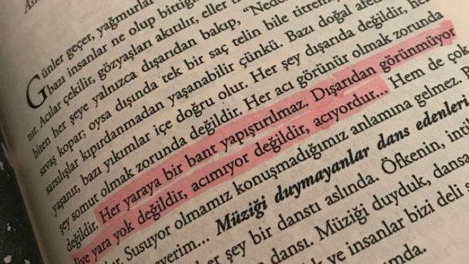Sevdiğiniz kitaptan bir alıntı yazar mısınız?