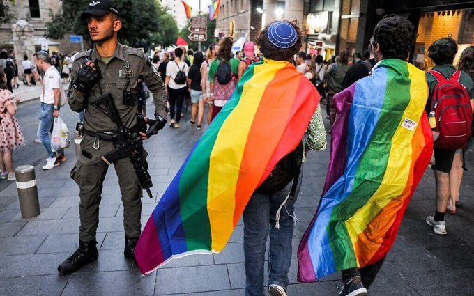 LGBT onur yürüyüsünü doğru buluyormusunuz?