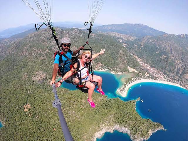 Paraşütle atlama cesaretin var mı?