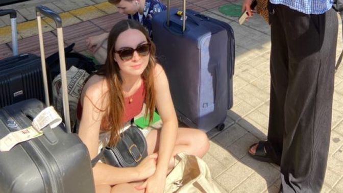 Yurt dışında yaşama şansınız olsa arkanıza bakar mıydınız?