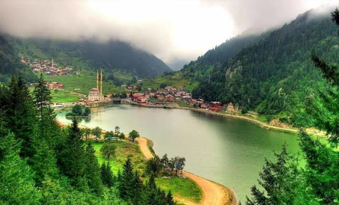 Karadeniz illerini hangi ayda gezmek mantıklı?