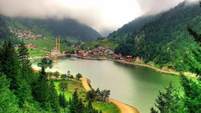 Karadeniz illerini hangi ayda gezmek mantıklı?