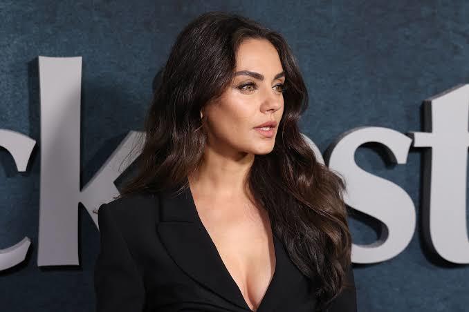 Erkeklerde ne tarz yüz şeklini seksi buluyorsunuz?