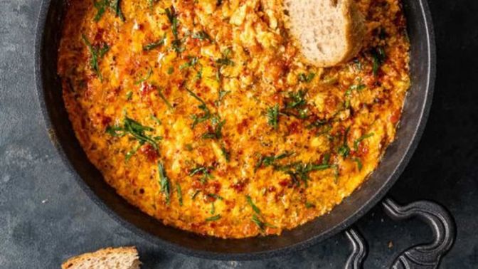 Menemen soğanlı mı olmalı soğansız mı?