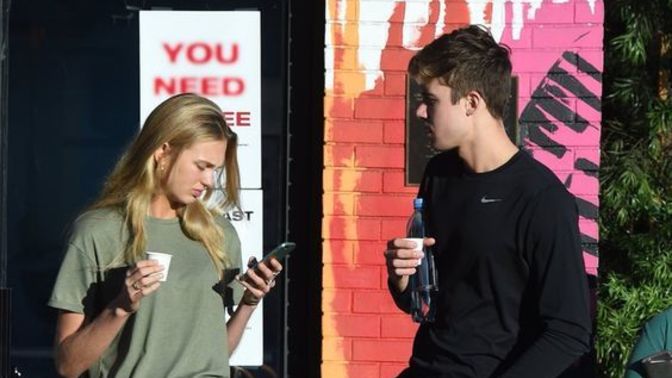 Friendzone girmiş bir ilişki nasıl döner, ne olur?