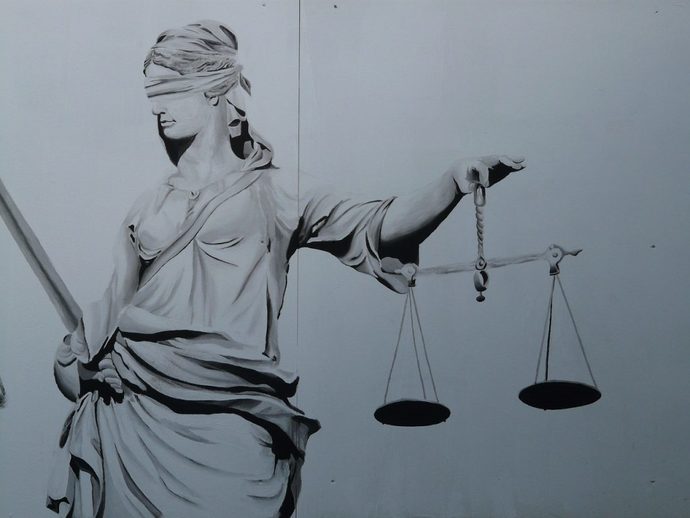 Sizce türk toplumu ahlak ve namusu cinsel ilişki üzerinden mi değerlendiriyor?