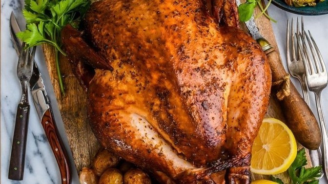 Kızarmış tavuğun en lezzetli yeri neresidir?