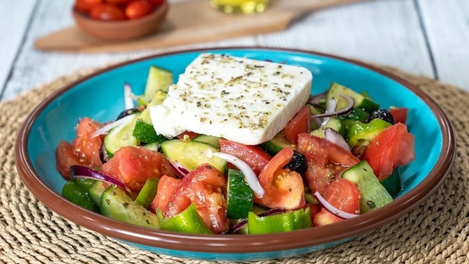 Sizce sabahları kahvaltı yerine salata yemek sağlıklı mı?