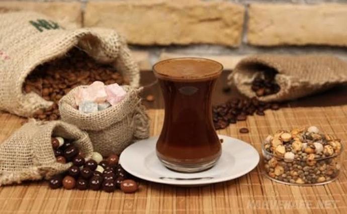 Bugün kaç bardak/fincan kahve içtiniz?