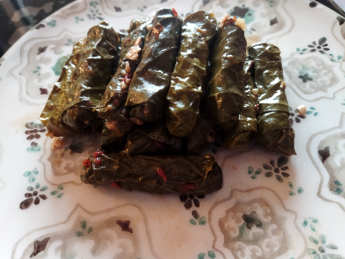 Mis gibi yaprak sarma yaptım, sever misiniz?