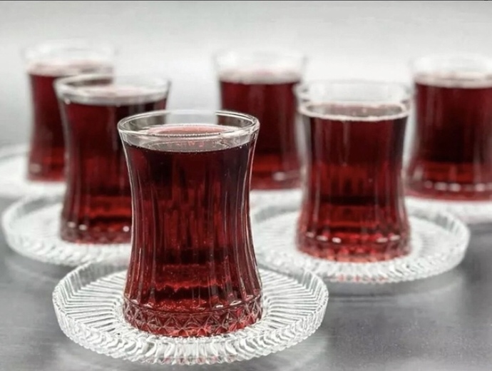 Hangisi bardak takımı olarak daha güzel?