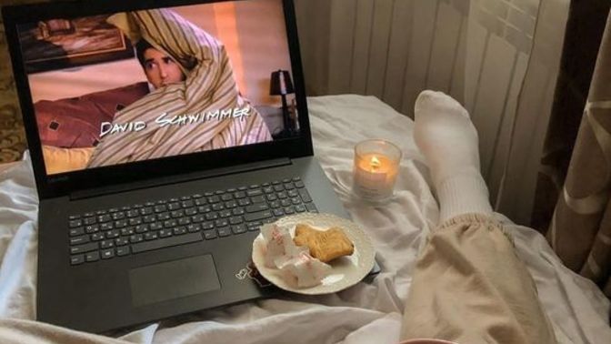 İngilizcemizi geliştirmek için filmleri nasıl izlemeliyiz?