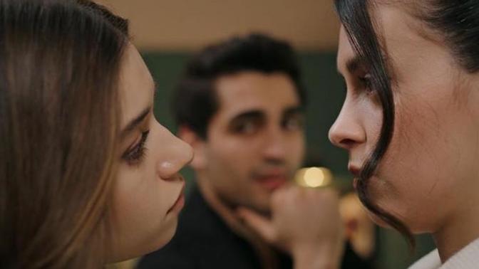 Yalı Çapkını dizisinde favori kadın karakteriniz Seyran mı, Pelin mi?