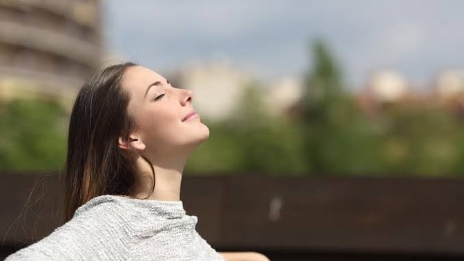 Mutsuz olduğunda iyi hissetmek için neler yaparsın?