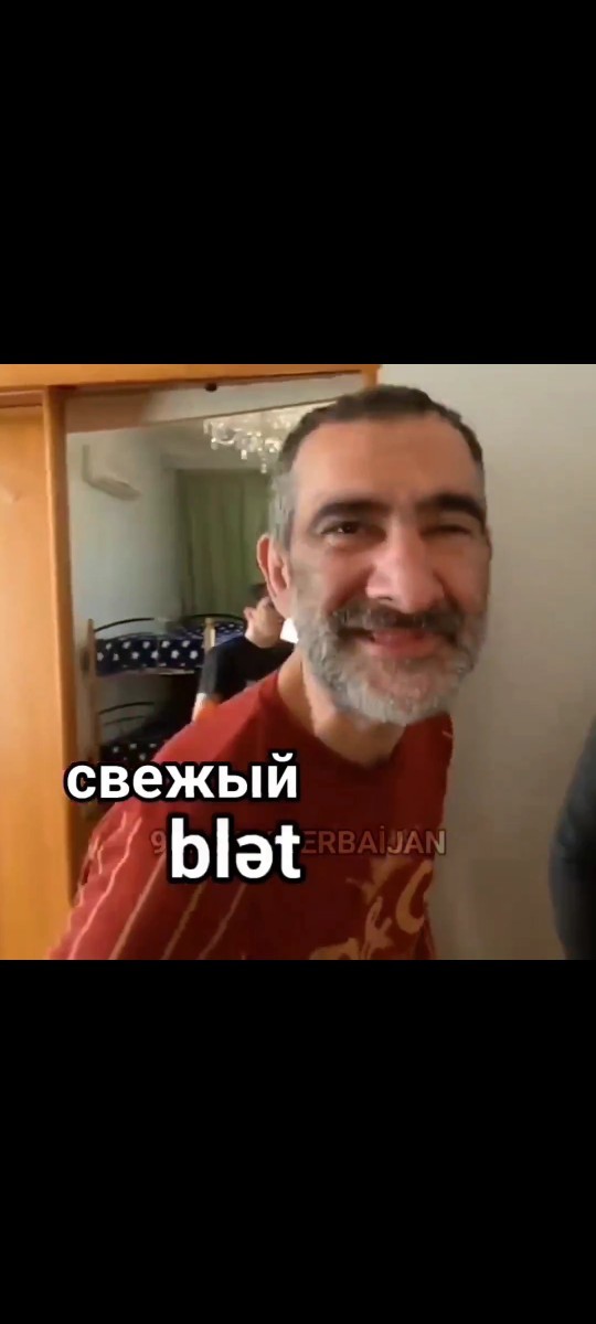 Mesajlaştığın kişinin “gizemli havalarına” karşı tavrın ne olur?