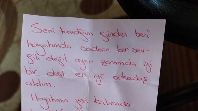 Sizce bu mektubu yazan kızdan olur mu?