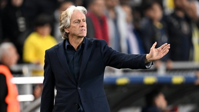 Jorge Jesus takımdan ayrıldığını açıkladı! Sizce başarılı oldu mu?