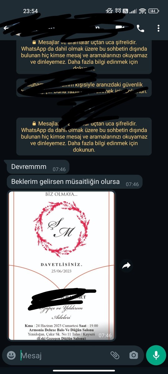 WhatsApp’tan davetiye gönderenin düğününe gider misin?
