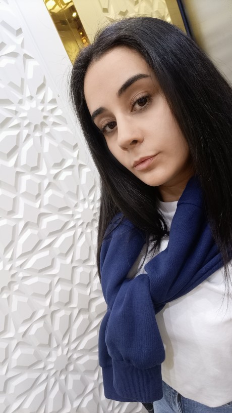 Düz, hafif dalgalı yoksa toplu mu hangi saç modeli güzel olmuş?