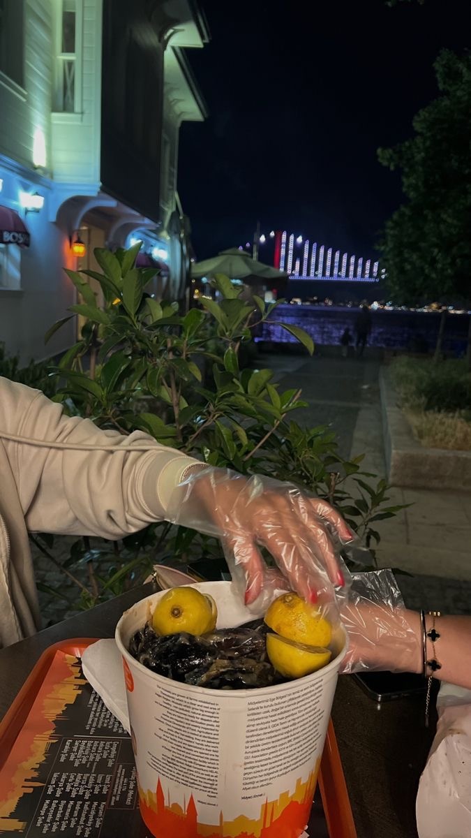aç tok farketmez her türlü gömerim