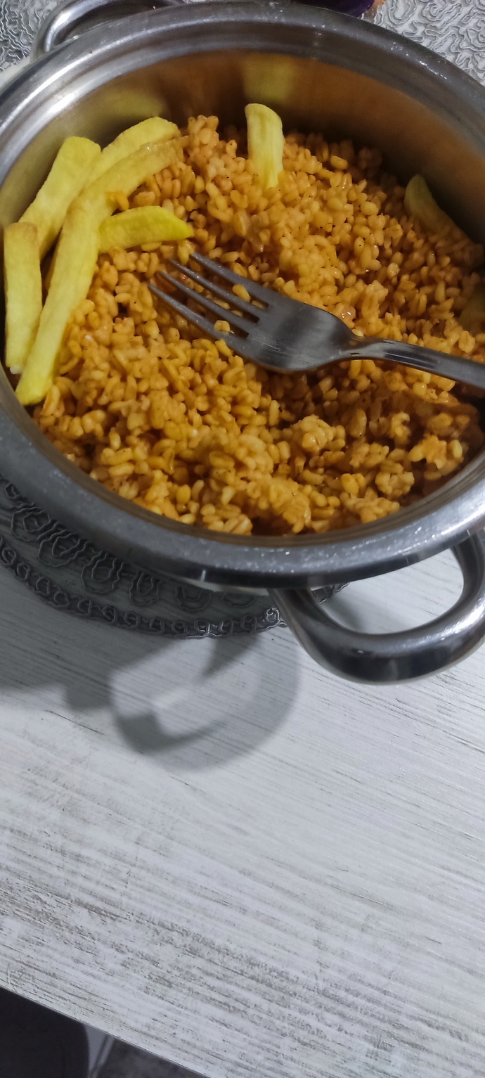 Eşlik etmek isteyen var mı?