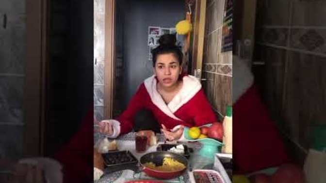Yemek yerken mide bulandıran insanlar?