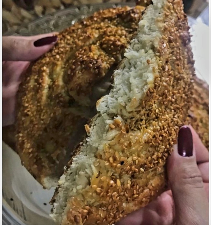 Tahinli çörek mi yoksa haşhaşlı çörek mi seversiniz?