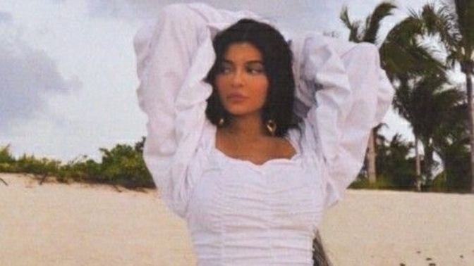 Nasıl Kylie Jenner vücudu yapabilirim?